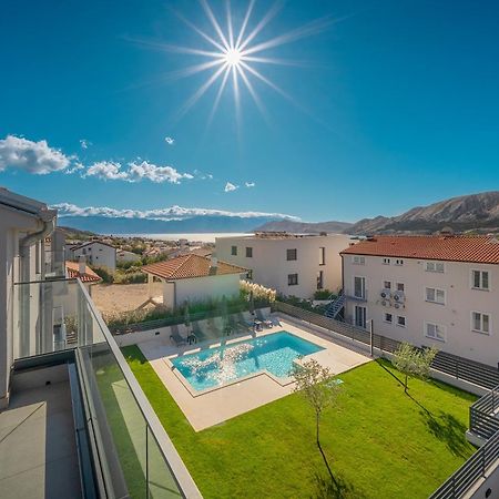Poolside Apartments Anabella Baška Buitenkant foto
