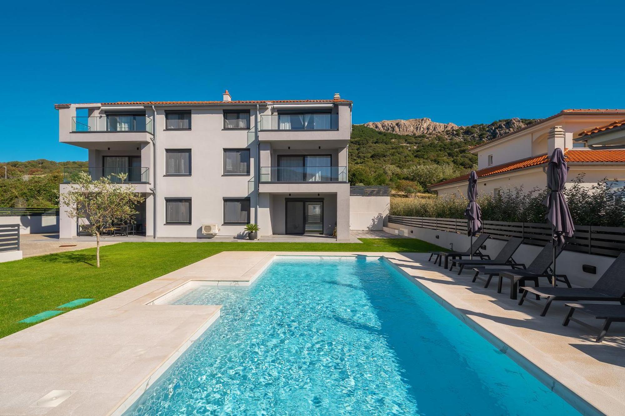 Poolside Apartments Anabella Baška Buitenkant foto